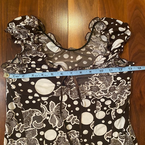 Retro Suzy Shier Tank Top, Brown with White Bold Pattern - Picture 13 of 14